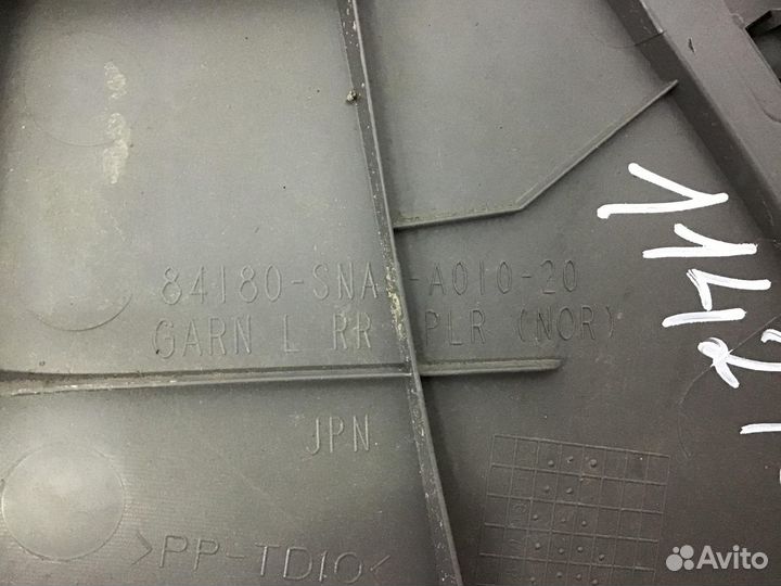 Обшивка стойки Honda Civic 4D 2006-2012