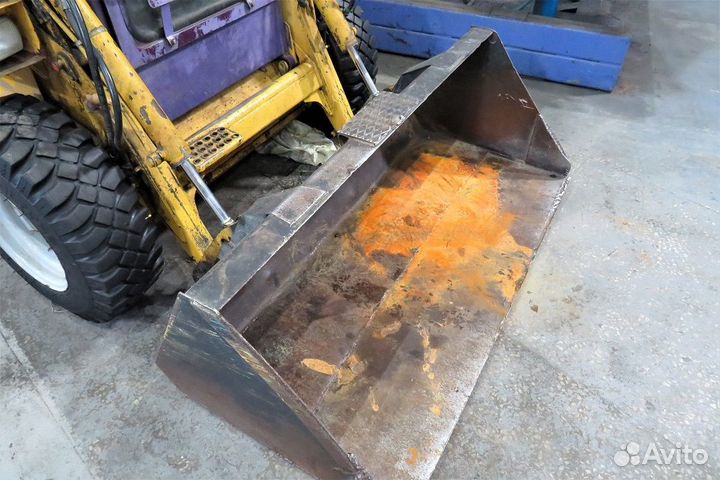 Мини-погрузчик КУРГАНМАШЗАВОД МКСМ 800К, 2012