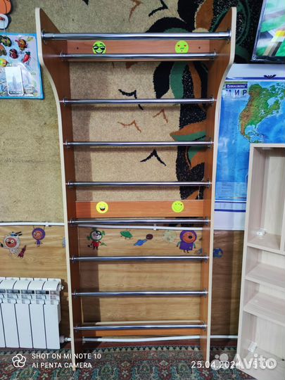 Детская шведская стенка деревянная в идеале