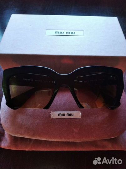 Солнцезащитные очки miu miu Италия, оригинал