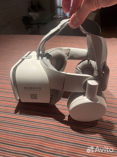 Шлем виртуальной реальности bobo vr