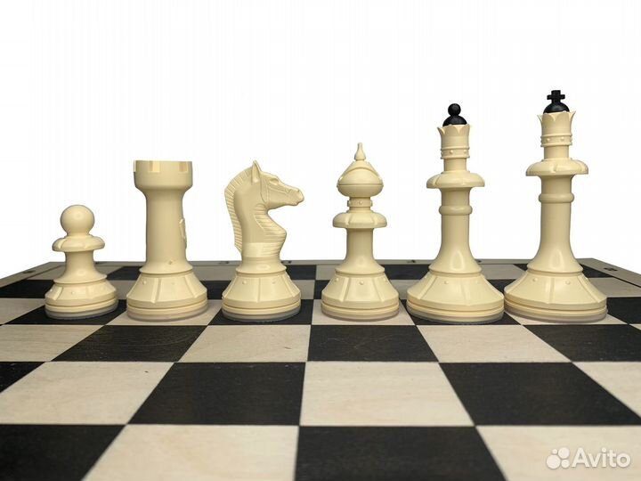 Шахматы турнирные с пластиковыми фигурами