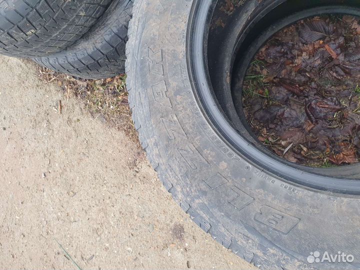 Bridgestone Blizzak DM-V2 265/65 R17 112R