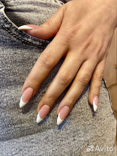 Маникюр, педикюр,наращивание ногтей