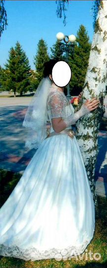 Свадебное/выпускное платье атласное