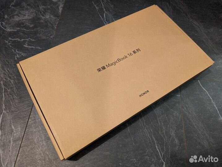 Honor MagicBook 16 Ryzen 7 5800H / 512 Гб, 144 Гц