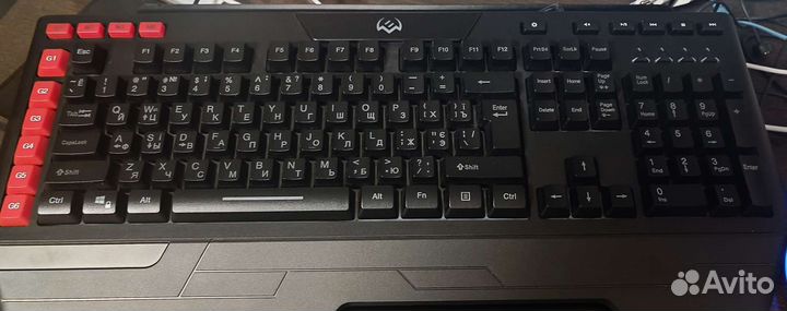 Игровая клавиатура с подсветкой