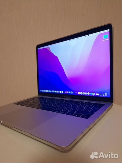 MacBook Pro 13 (2016), 8/256 гб, Core i5, Retina