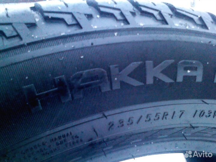 Nokian Tyres Hakka Blue 235/55 R17