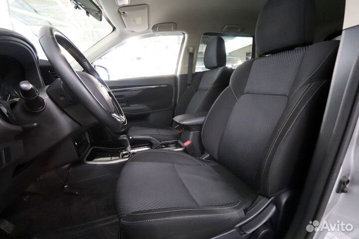 Mitsubishi Outlander 2.0 CVT, 2019, 102 500 км