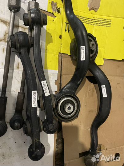 Рычаг Land Rover Discovery 5