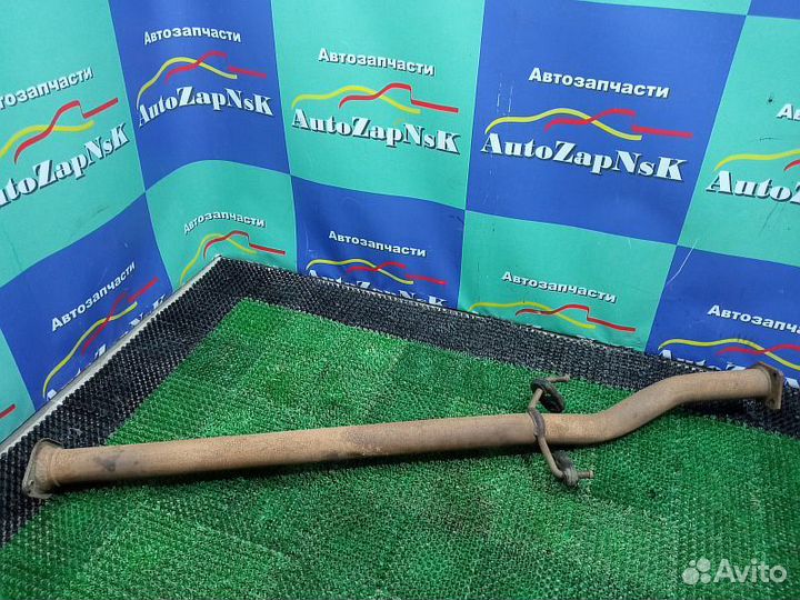 Выхлопная труба Mitsubishi Pajero Sport