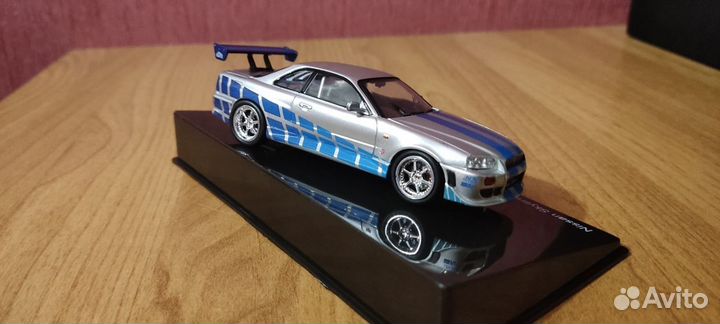 Модель 1/43 Nissan Skyline GT-R (R34) 1999