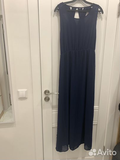 Платье длинное темно синего цвета