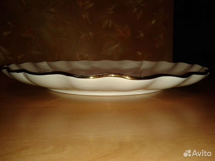 Блюдо новое (33*33*3,5 см) в упаковке