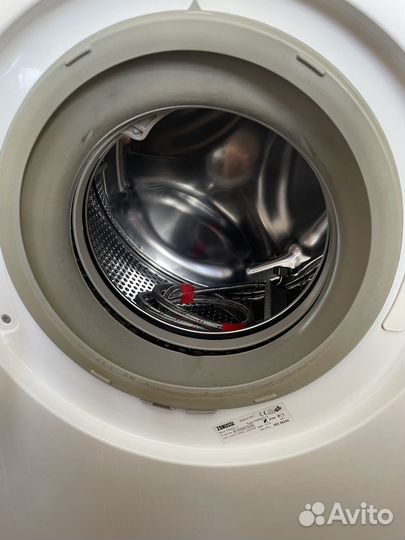 Стиральная машина рабочая