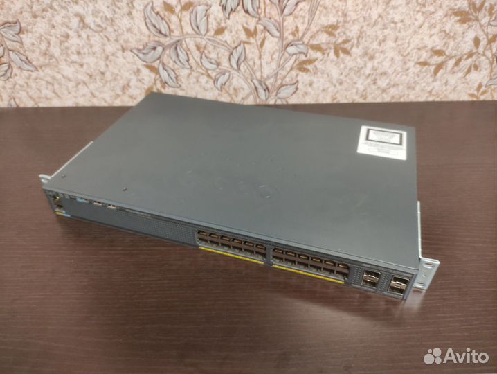 Cisco ws-c2960x-24ts-l