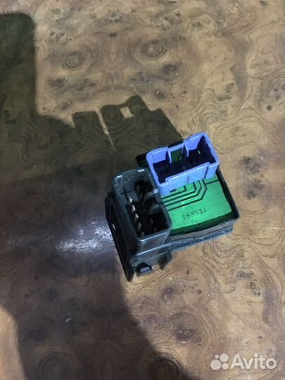 Блок управления зеркалами Toyota Chaser GX100