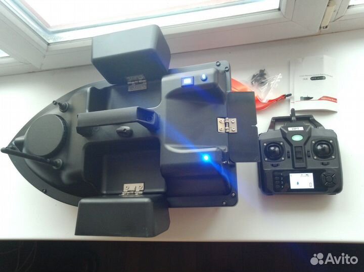 Прикормочный кораблик с gps 16 точек, fish 18