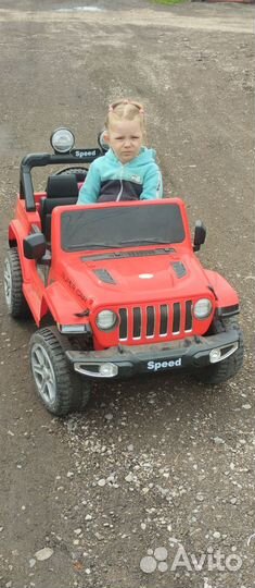 Электромобиль детский