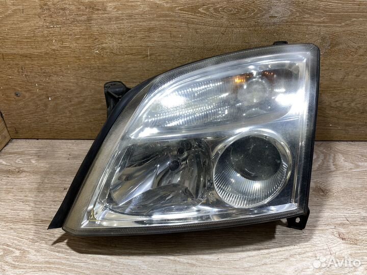 Фара передняя левая Opel Vectra C дорест 142500