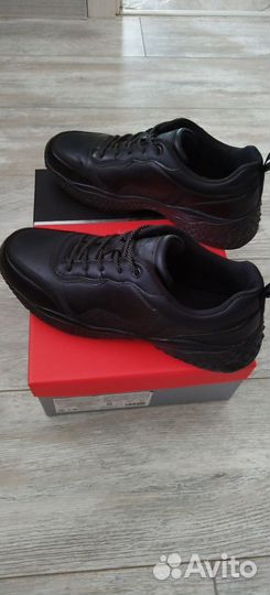 Кроссовки женские 40 размер