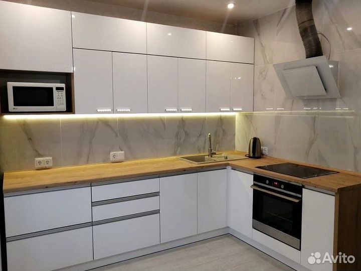 Кухонный гарнитур 