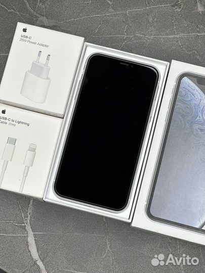 iPhone Xr, 128 ГБ