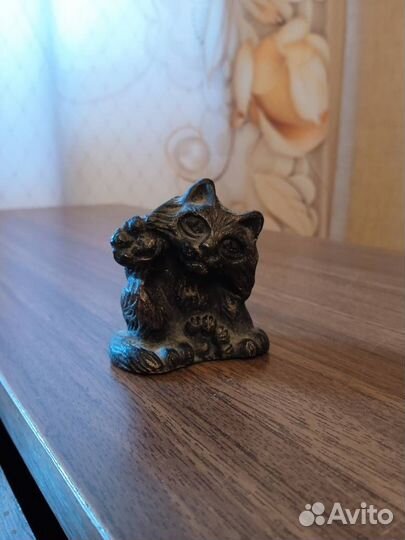 Фигурки кошек сувенирные