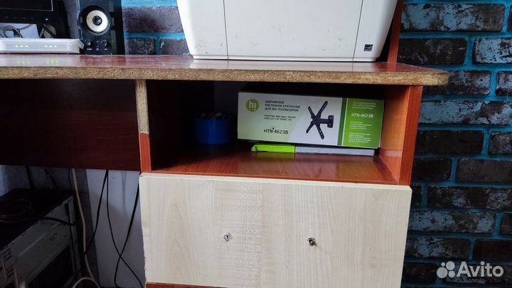 Компьютерный стол