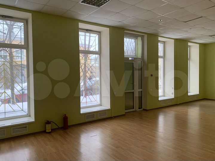 Торговая площадь, 180 м²