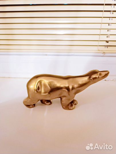 Фарфоровая фигурка Медведь малый, матовое золото