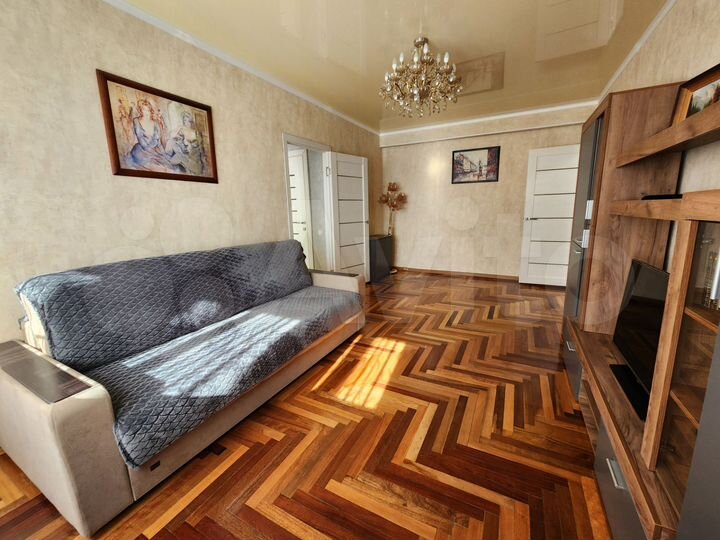 3-к. квартира, 74 м², 11/12 эт.