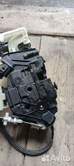 Замок двери Volkswagen Passat CC, Пассат цц