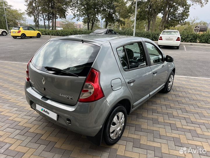 Renault Sandero, 2010