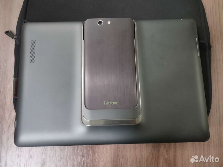 ASUS PadFone Infinity, 2/64 ГБ