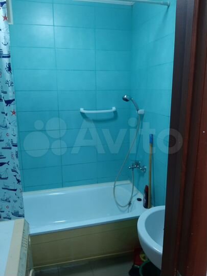 2-к. квартира, 56 м², 2/3 эт.