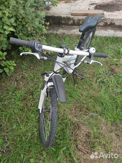 Велосипед подростковый Specialized