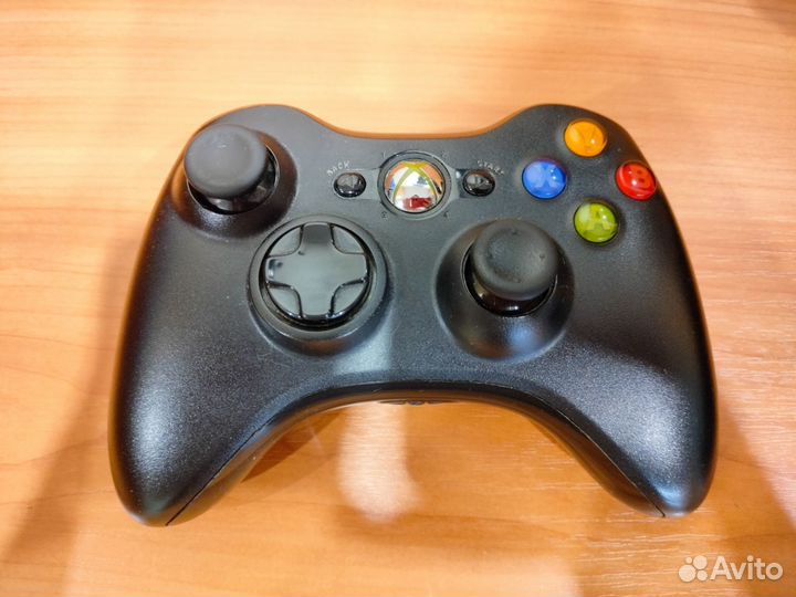 Приставка Xbox 360 E (500gb) freeBoot