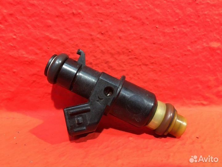 Форсунка Honda Civic 4D R18A1 1.8L 1799 куб.см