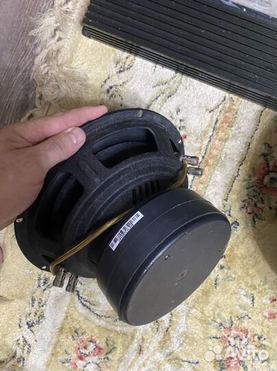 Сабвуфер с усилителем