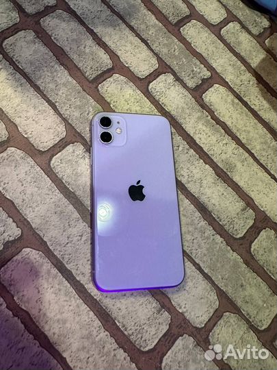 iPhone 11, 64 ГБ