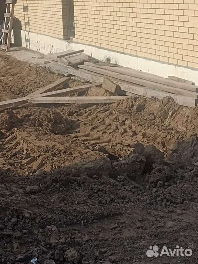 Вспашка земли мини трактором