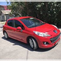 Peugeot 207 1.4 MT, 2011, 90 300 км, с пробегом, цена 710 000 руб.