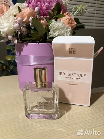 Коробка и флакон givenchy irresistible
