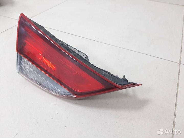 Фонарь задний внутренний левый Hyundai Elantra MD