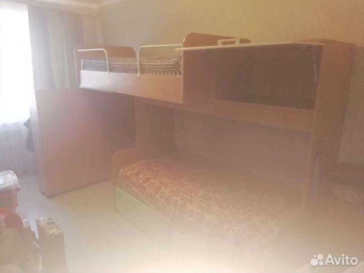 Двухъярусная кровать бу с матрасами