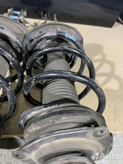 Амортизатор qashqai j10 передний