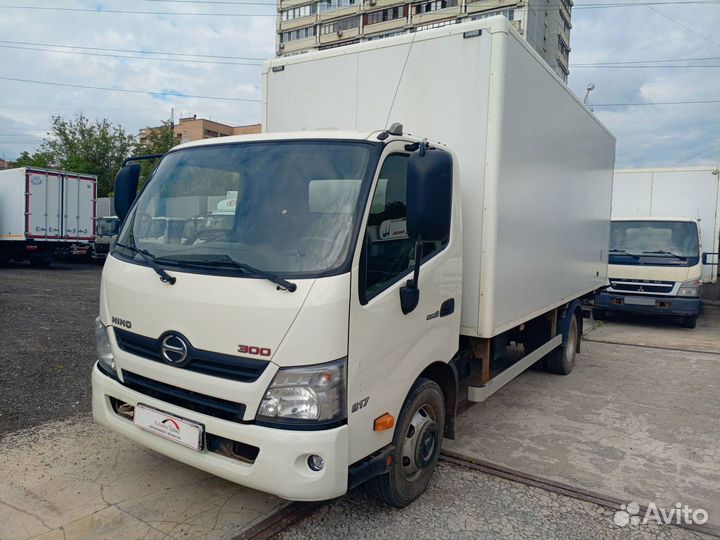 Hino 300 (Dutro), 2020