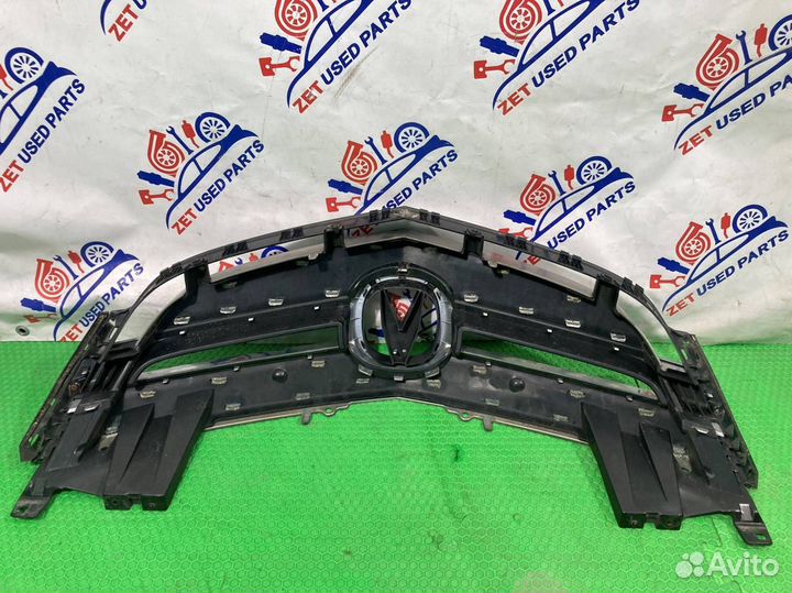 Решетка радиатора Acura Mdx YD2 J37A1 2008